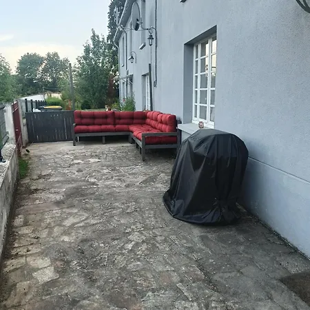 Family-friendly 3 Bedroom In The Countryside! * Vernoux-en-Gatine