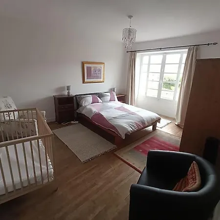 Family-friendly 3 Bedroom In The Countryside! *