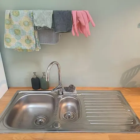 Family-friendly 3 Bedroom In The Countryside! *