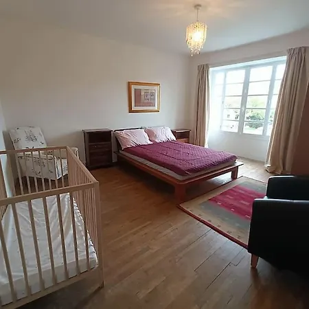 Family-friendly 3 Bedroom In The Countryside!